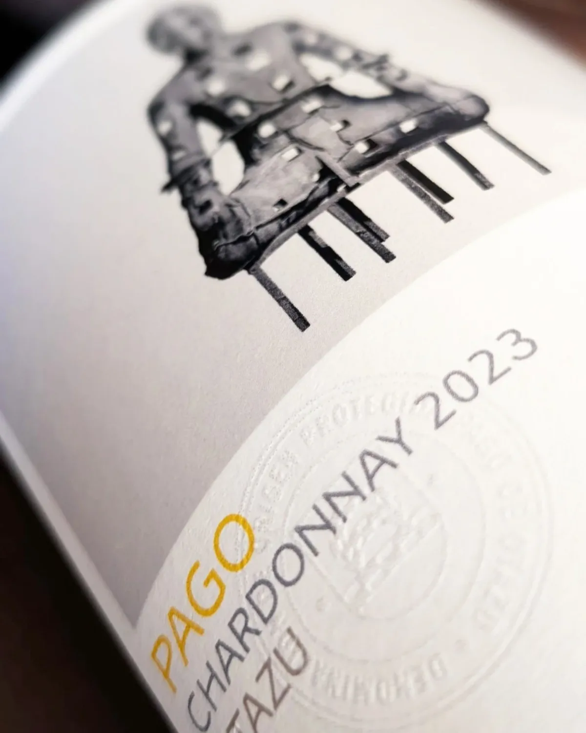 Pago de Otazu Chardonnay 2024, el vino blanco ideal para acompañar las mesas y momentos del verano